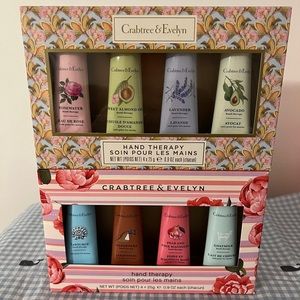 2 set Crabtree Evelyn Hand